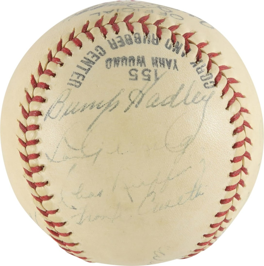 1939 New York Yankees Team Signed Baseball with Lou Gehrig PSA Authenticated: 1939 New York Yankees Team Signed Baseball with Lou Gehrig PSA Authenticated This exquisite piece of sports memorabilia is a 1939 New York Yankees World Series Champions Team Signed Baseball, featurin