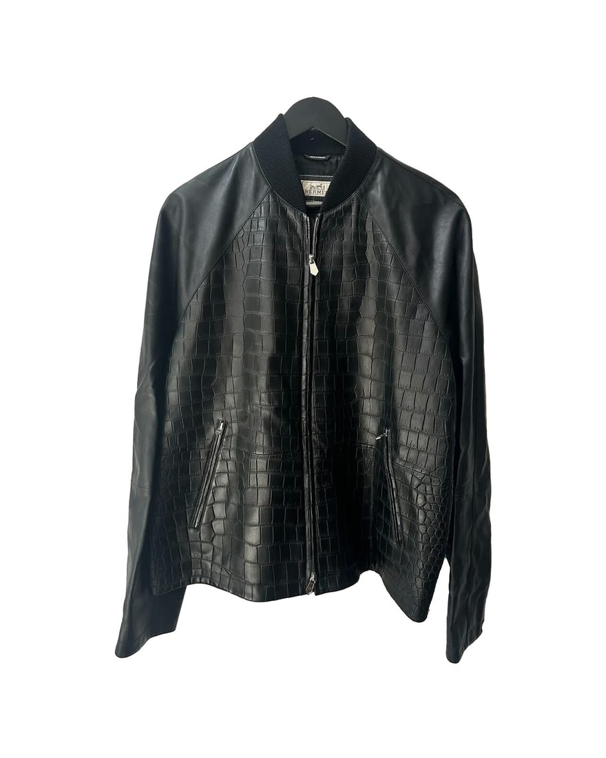 HERMES Crocodile Leather Jacket Black Size EURO 52 US XL: HERMES Crocodile Leather Jacket Black Size EURO 52 US XL Discover this stylish pre-owned HERMES jacket, expertly crafted from high-quality leather with a luxurious crocodile finish. This black jacket