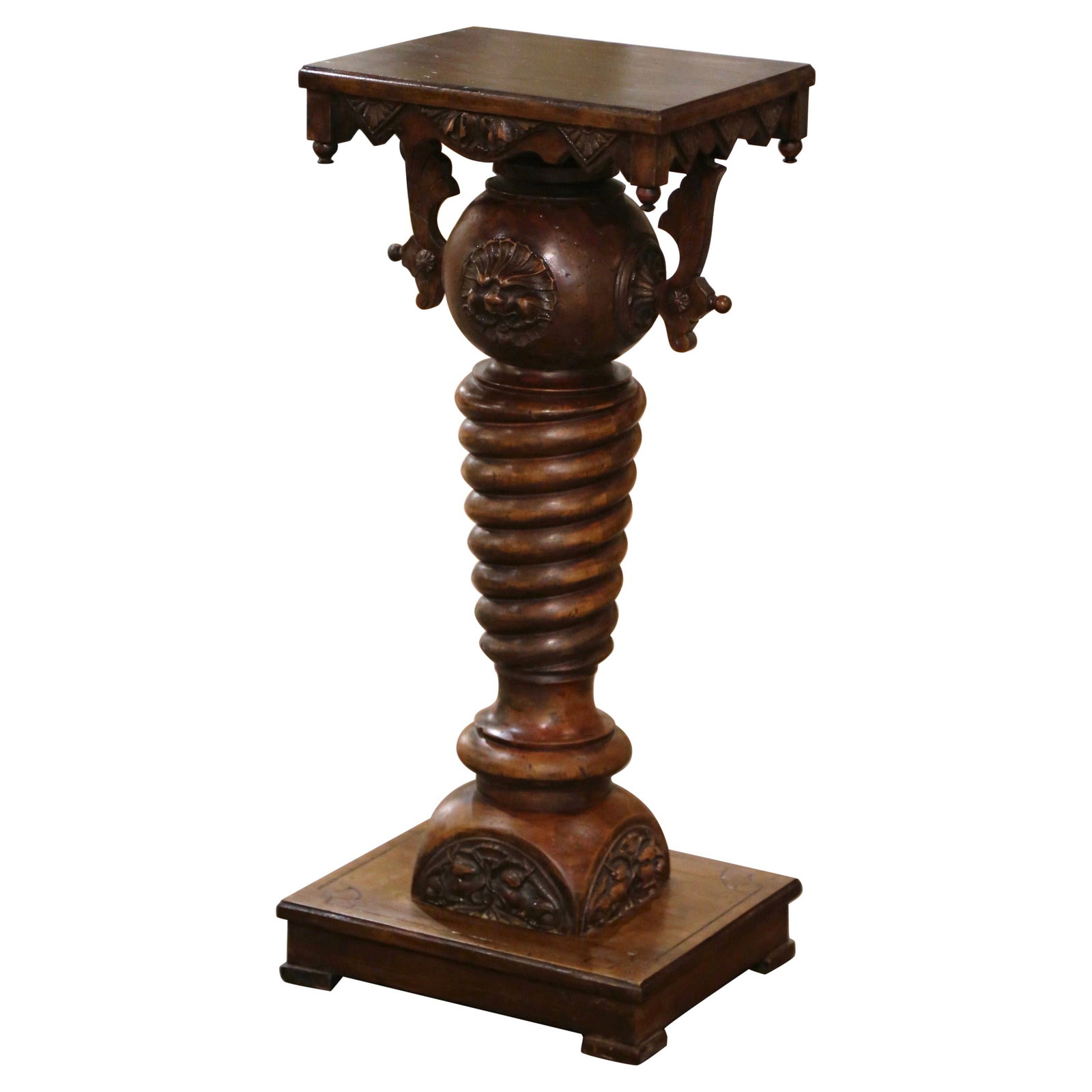 Early 20th Century French Baroque Mahogany Pedestal Table: Early 20th Century French Baroque Mahogany Pedestal Table This elegant Early 20th Century French Baroque Carved Mahogany Barley Twist Pedestal Table is a stunning addition to any room. Crafted in Sout