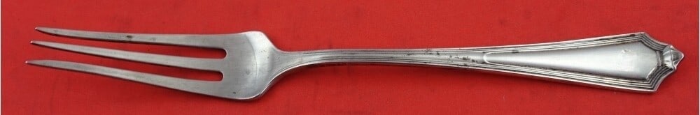 Gorham Plymouth Sterling Silver Fruit Fork 6 1/8 Inch: Gorham Plymouth Sterling Silver Fruit Fork 6 1/8 Inch This Plymouth fruit fork by Gorham is a beautiful example of sterling silver craftsmanship. Measuring 6 1/8 inches, this fork showcases the elegan