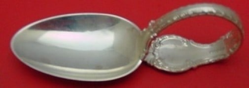 Gorham English Gadroon Sterling Silver Baby Spoon Custom Bent Handle 3.5": Gorham English Gadroon Sterling Silver Baby Spoon Custom Bent Handle 3.5" This exquisite English Gadroon baby spoon by Gorham features a custom bent handle, measuring 3 1/2 inches in length. Crafted f