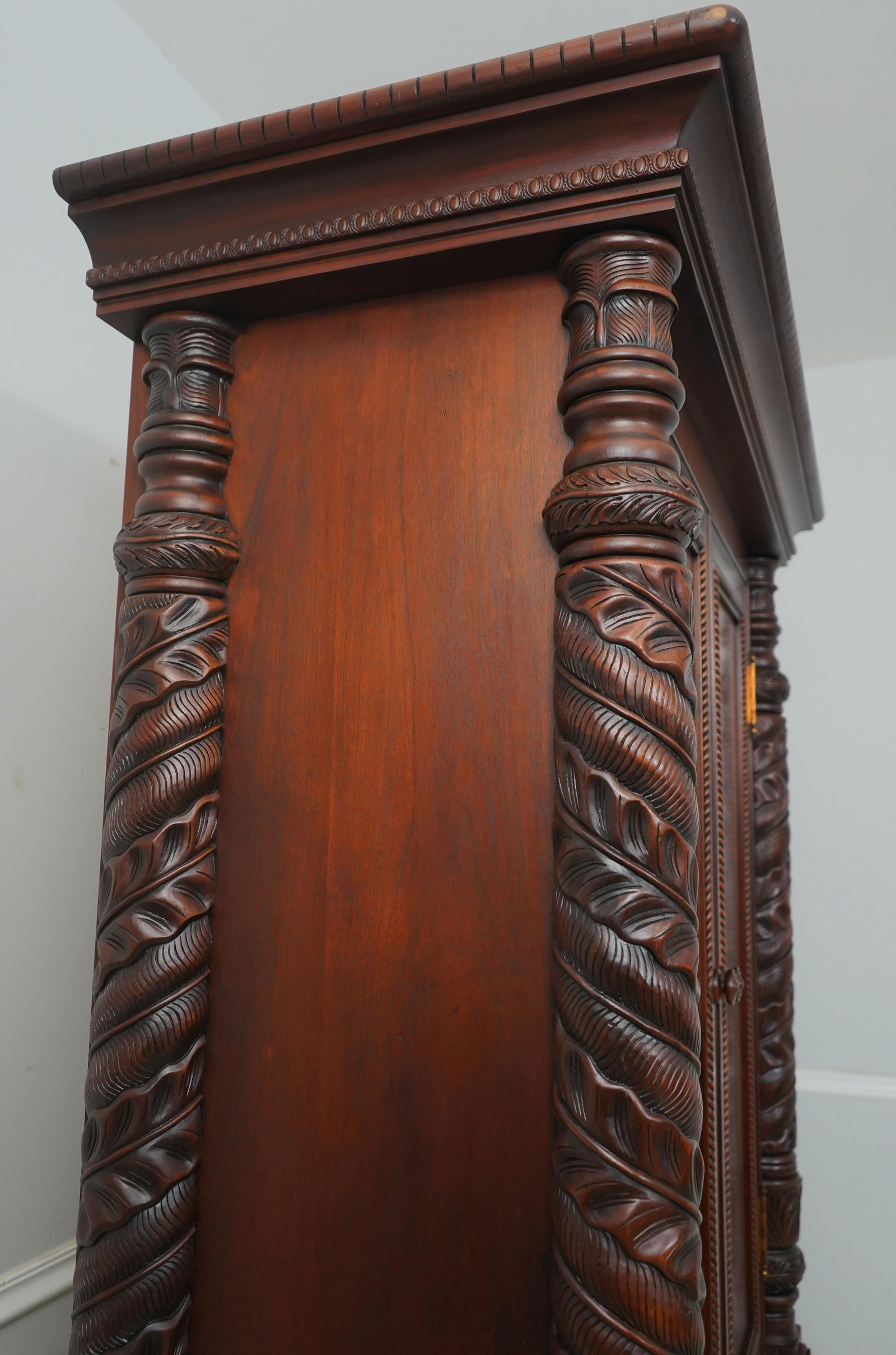 Henredon Ralph Lauren Safari Mahogany Armoire with Adjustable Shelves - 10