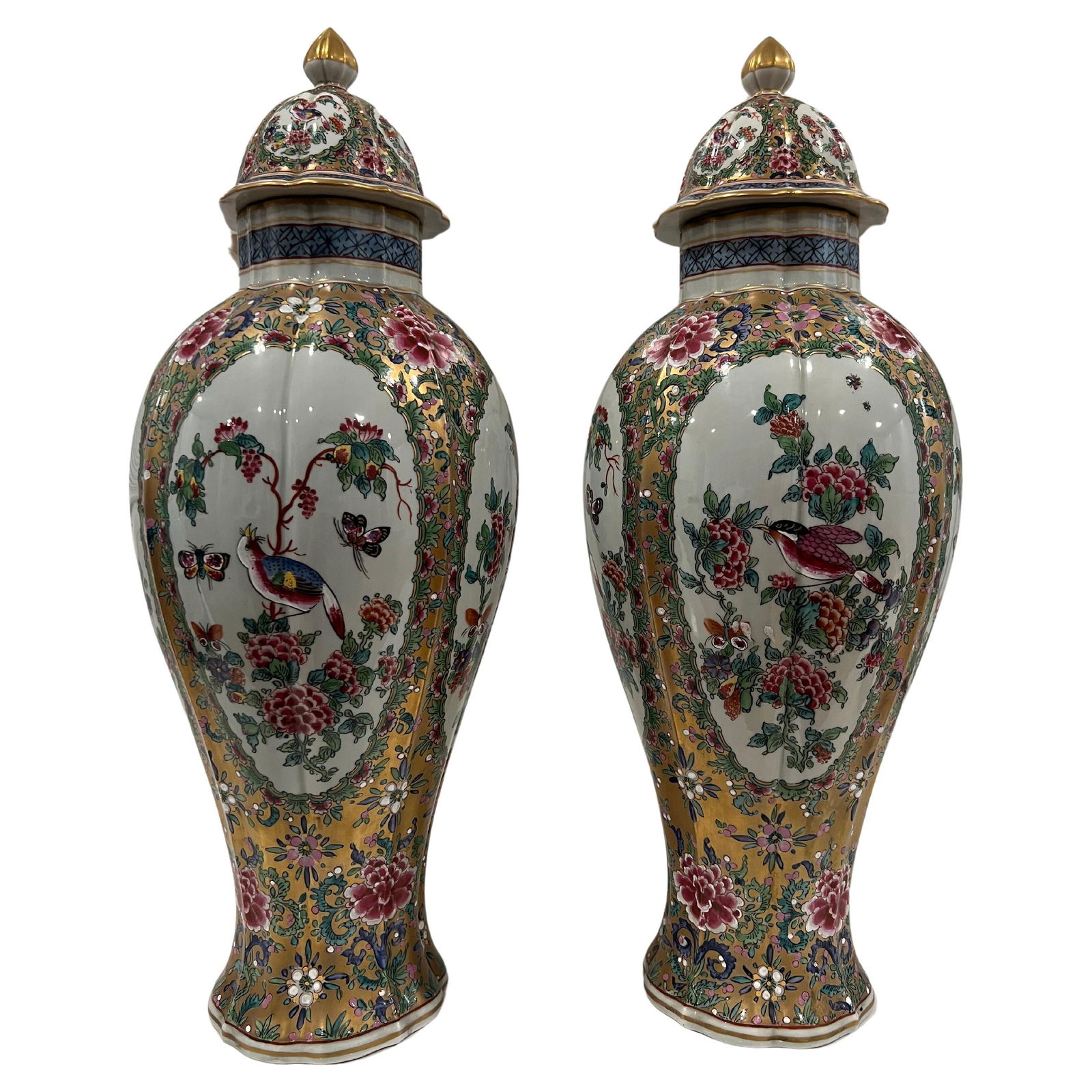 Set of 2 Samson French Porcelain Famille Rose Medallion Urns (1 of 12)