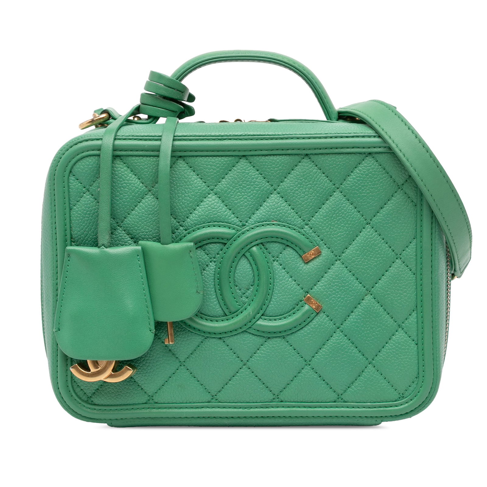 Chanel Medium Caviar Leather CC Filigree Vanity Case Green: Chanel Medium Caviar Leather CC Filigree Vanity Case Green Introducing the Chanel Medium Caviar CC Filigree Vanity Case, an exquisite addition to your accessory collection. Crafted from luxurious cavi