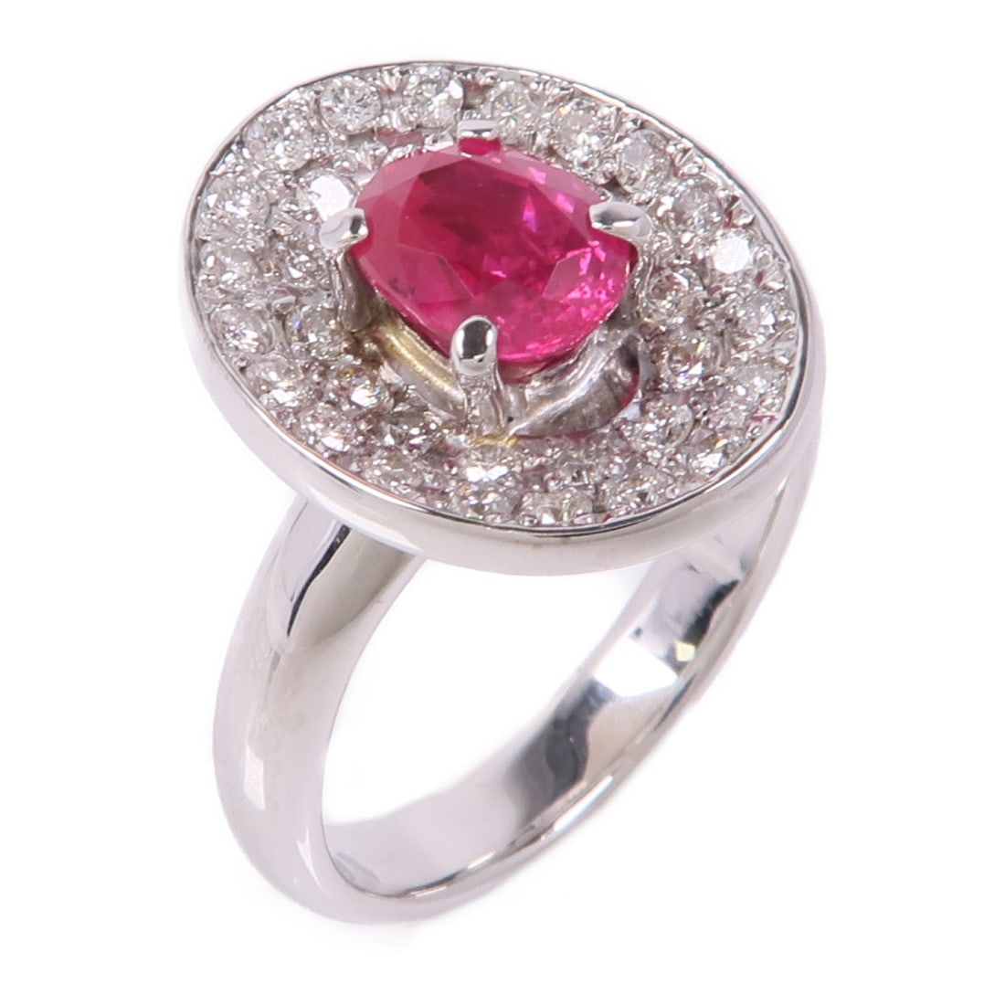 JEWELRY 18K White Gold Ruby Diamond Ring Size 6: JEWELRY 18K White Gold Ruby Diamond Ring Size 6 This exquisite ring showcases a vibrant ruby as its centerpiece, beautifully complemented by sparkling diamonds. Crafted from 18K white gold, it offers