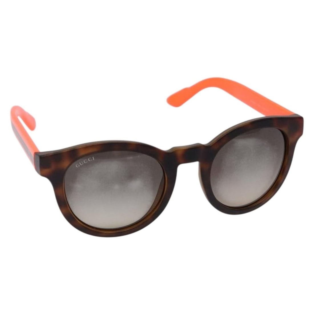 GUCCI Orange Plastic Sunglasses GG3653 with Case Made in Italy: GUCCI Orange Plastic Sunglasses GG3653 with Case Made in Italy Elevate your style with these authentic GUCCI sunglasses, expertly crafted in Italy. Featuring a bold orange plastic frame, these sunglas
