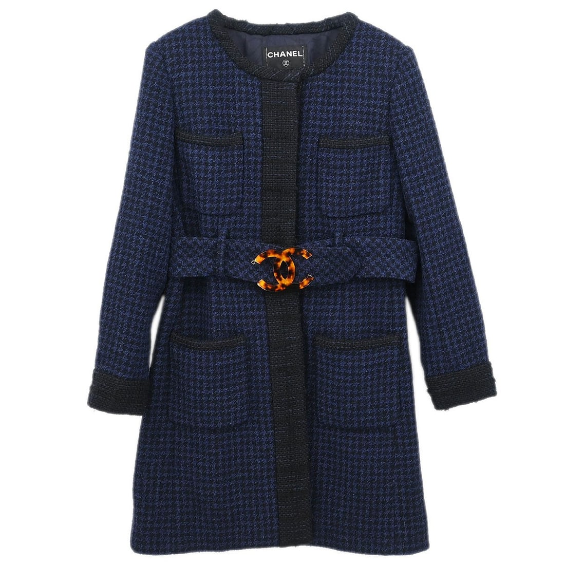 Chanel Navy Wool Blend Single Breasted Jacket P57229V43218 #38: Chanel Navy Wool Blend Single Breasted Jacket P57229V43218 #38 Elevate your wardrobe with this vintage Chanel Single Breasted Jacket in a classic navy hue. Crafted from a luxurious blend of 80% wool,