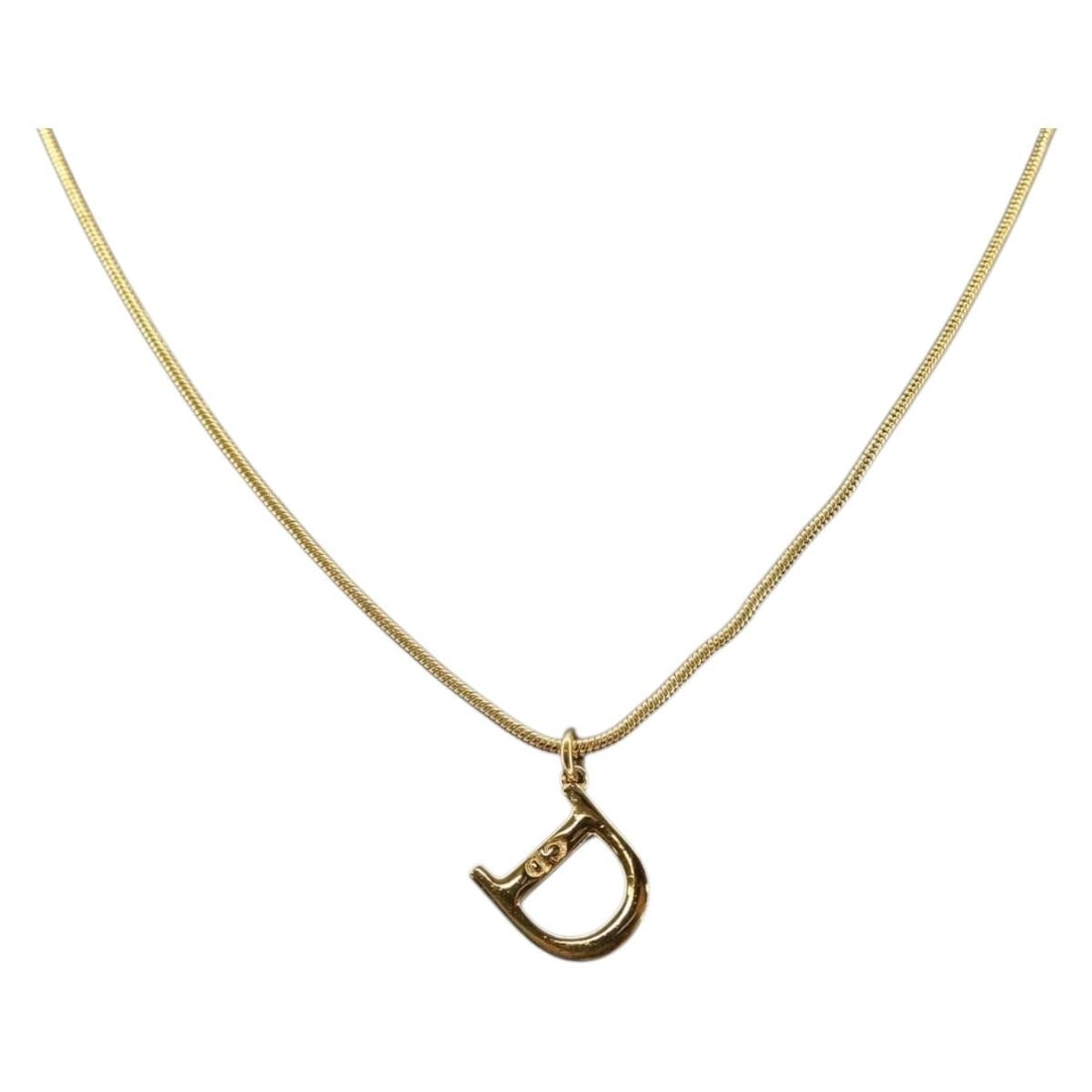Christian Dior Gold Metal Necklace Auth SW1693 Elegant Accessory: Christian Dior Gold Metal Necklace Auth SW1693 Elegant Accessory Elevate your accessory collection with this elegant Christian Dior Necklace. Crafted from high-quality metal with a luxurious gold fini