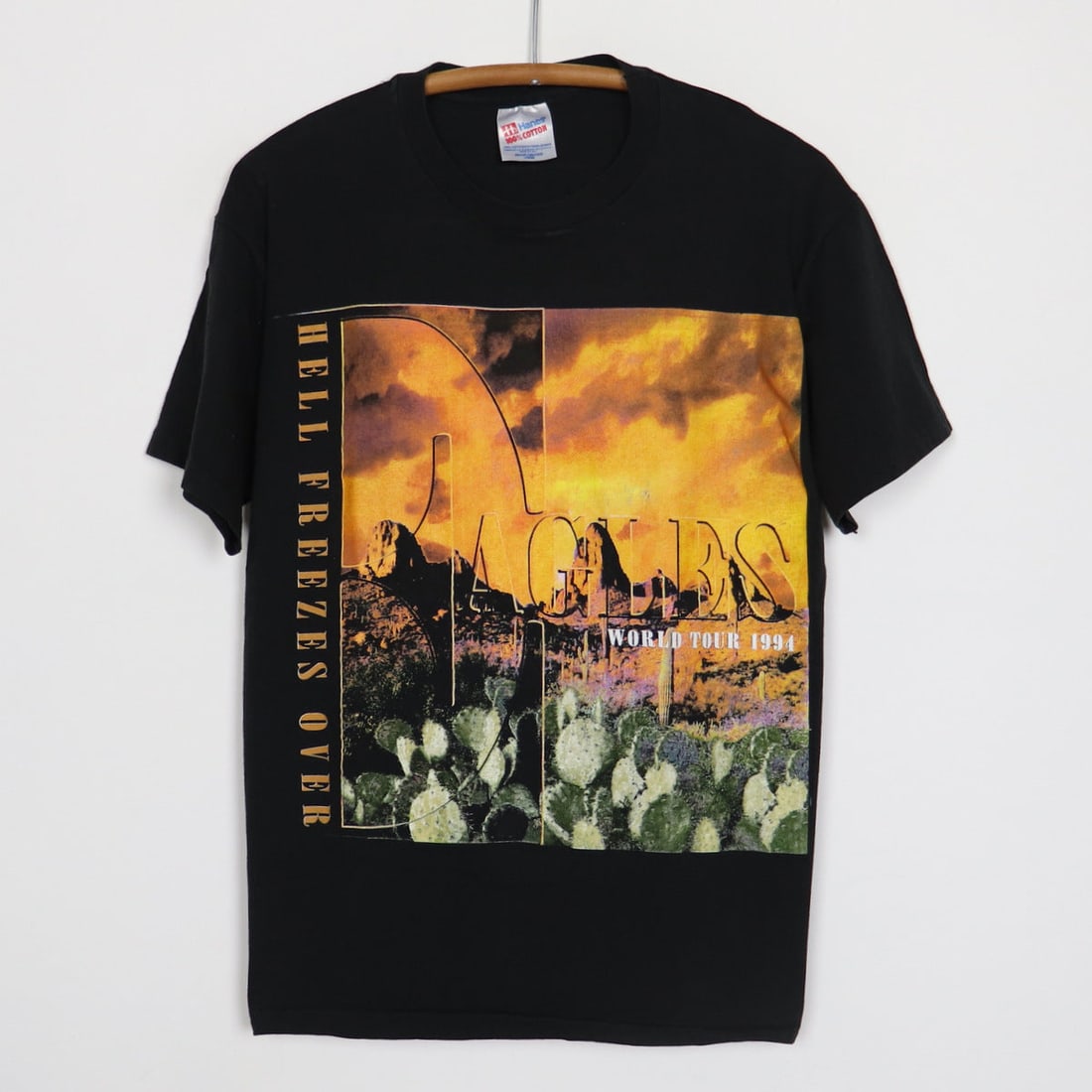 Vintage 1994 Eagles Hell Freezes Over Tour Shirt Black Cotton: Vintage 1994 Eagles Hell Freezes Over Tour Shirt Black Cotton Step back in time with this original vintage 1994 Eagles Hell Freezes Over Tour Shirt. This authentic piece is not a modern reproduction,