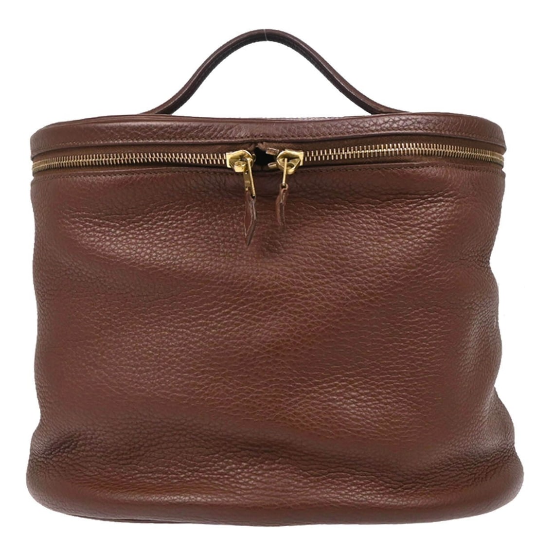 Hermes Inter City Vanity Handbag Taurillon Clemence Brown Zip Closure: Hermes Inter City Vanity Handbag Taurillon Clemence Brown Zip Closure Introducing the Hermes Sienne Taurillon Clemence Inter City Vanity Handbag, an exquisite piece perfect for casual occasions. This