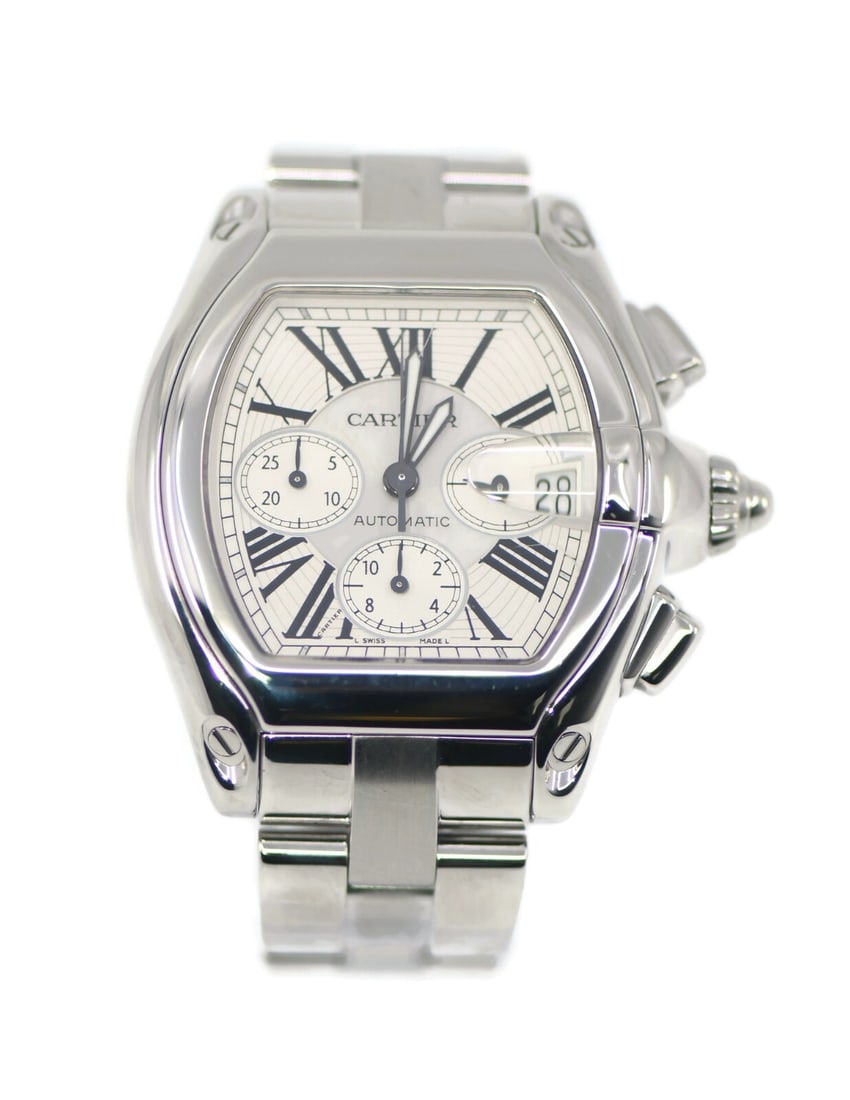 Cartier Roadster XL Chronograph Stainless Steel Watch 43mm with Box: Cartier Roadster XL Chronograph Stainless Steel Watch 43mm with Box Experience the luxury of the Cartier Roadster XL Chronograph, a stunning wristwatch crafted from high-quality stainless steel. This