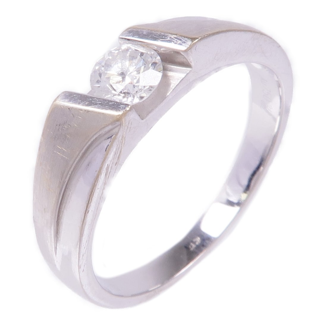 Elegant 18K White Gold Diamond Ring Size 8 Jewelry (1 of 8)