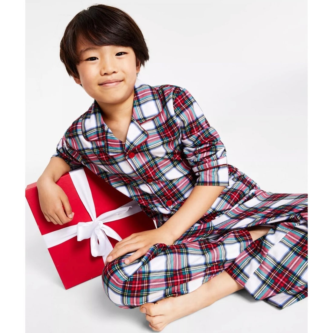 Family Pajamas Kids Stewart Plaid 2-Piece Pajama Set Red 4-5: Family Pajamas Kids Stewart Plaid 2-Piece Pajama Set Red 4-5 Celebrate cozy moments with this Matching Kids Stewart Plaid Pajama Set, featuring a classic plaid pattern in festive red. Designed for com