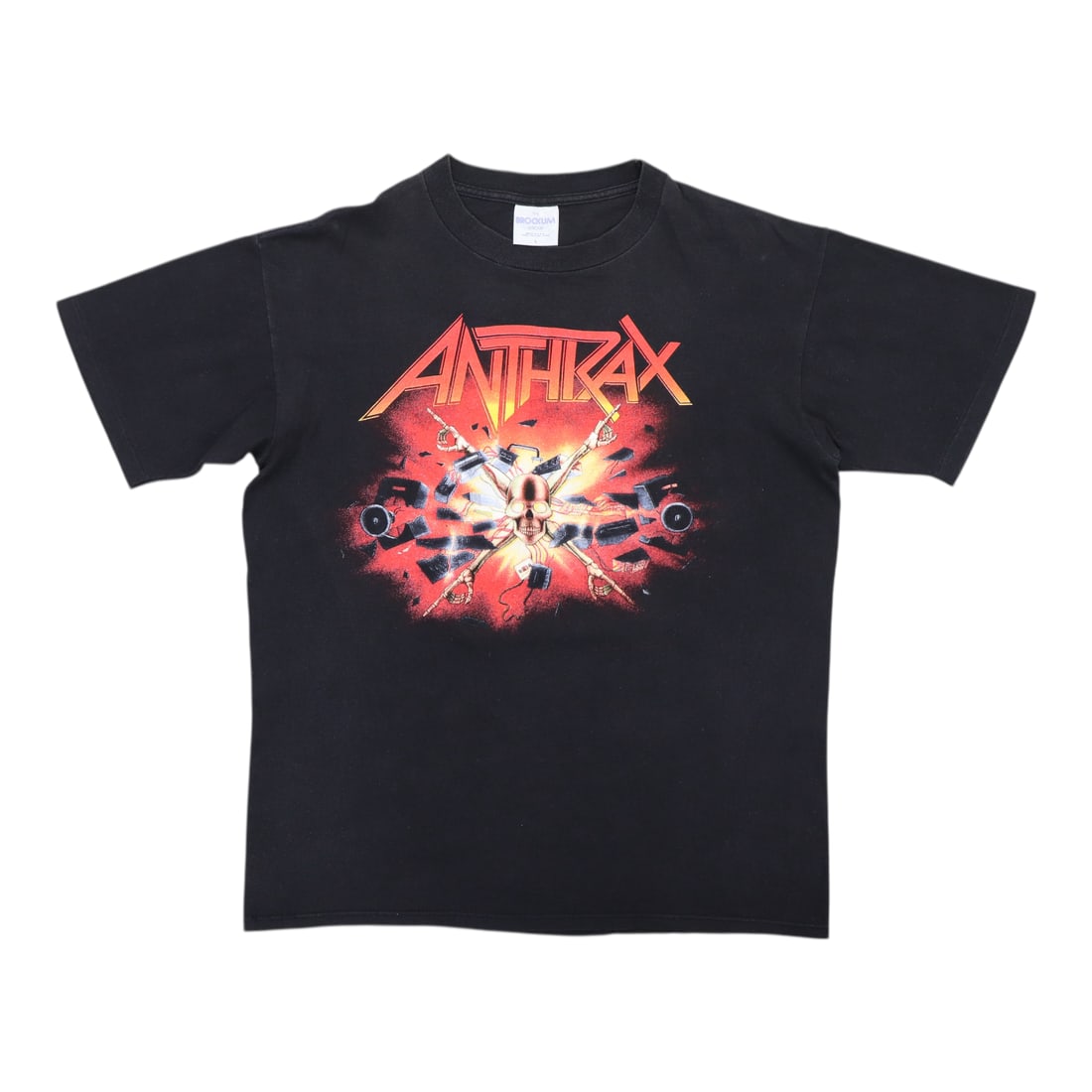 Vintage 1991 Anthrax Killer B Tour T-Shirt Black 100% Cotton: Vintage 1991 Anthrax Killer B Tour T-Shirt Black 100% Cotton Discover the original vintage 1991 Anthrax Killer B Tour Shirt, a true collector's item for fans of heavy metal. This shirt features