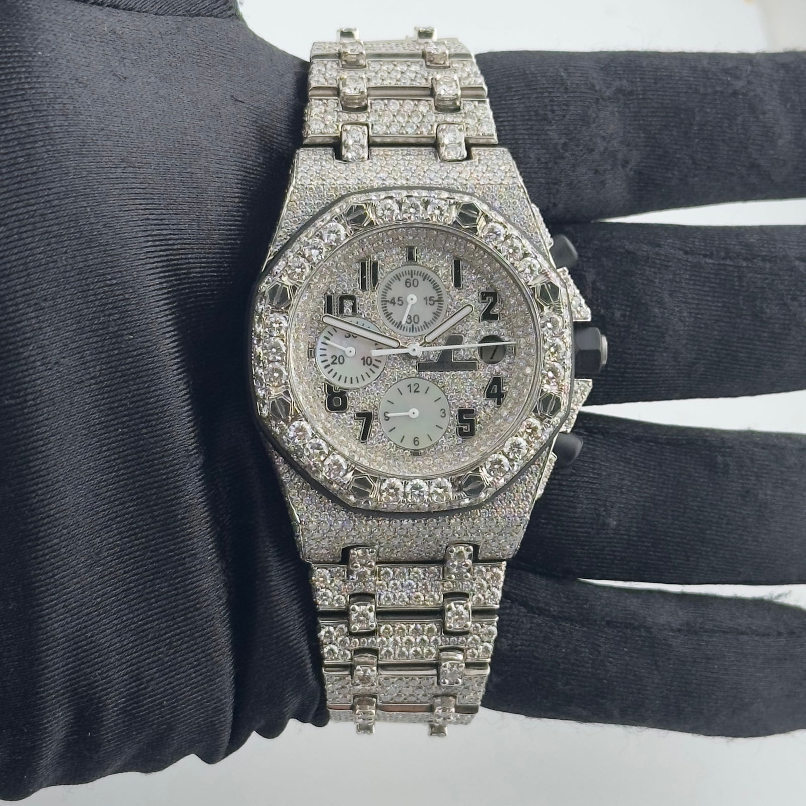 Audemars Piguet Royal Oak Offshore 25770ST Iced Out Arabic Dial Diamond Bezel 2006 with Papers (1 of 4)