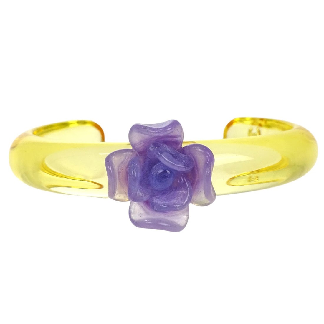 Chanel 01P Yellow Purple Acrylic Camellia Bangle Bracelet: Chanel 01P Yellow Purple Acrylic Camellia Bangle Bracelet This stunning Chanel bangle bracelet features a vibrant yellow and purple color scheme, showcasing the iconic camellia design. Crafted from du