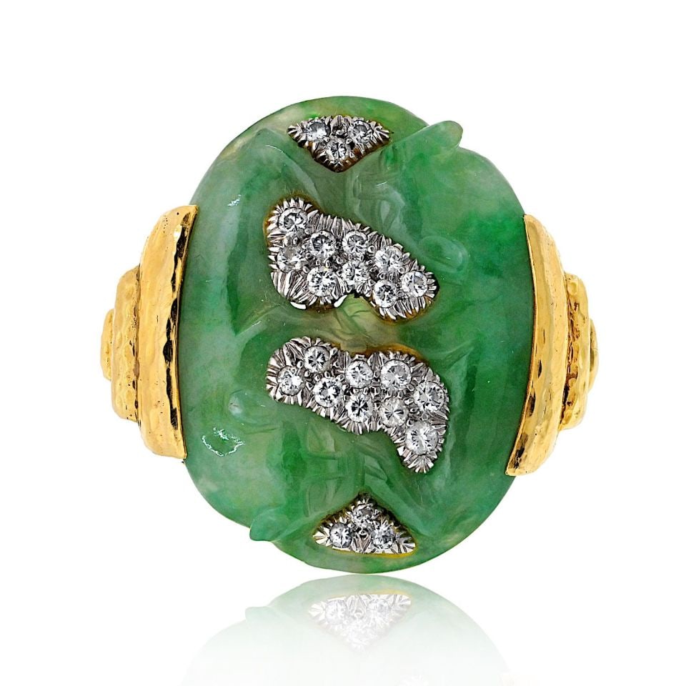David Webb 18K Gold Platinum Panther Jade Diamond Ring: David Webb 18K Gold Platinum Panther Jade Diamond Ring This stunning vintage David Webb statement ring is a remarkable example of bold design and exquisite craftsmanship. The centerpiece features a wh