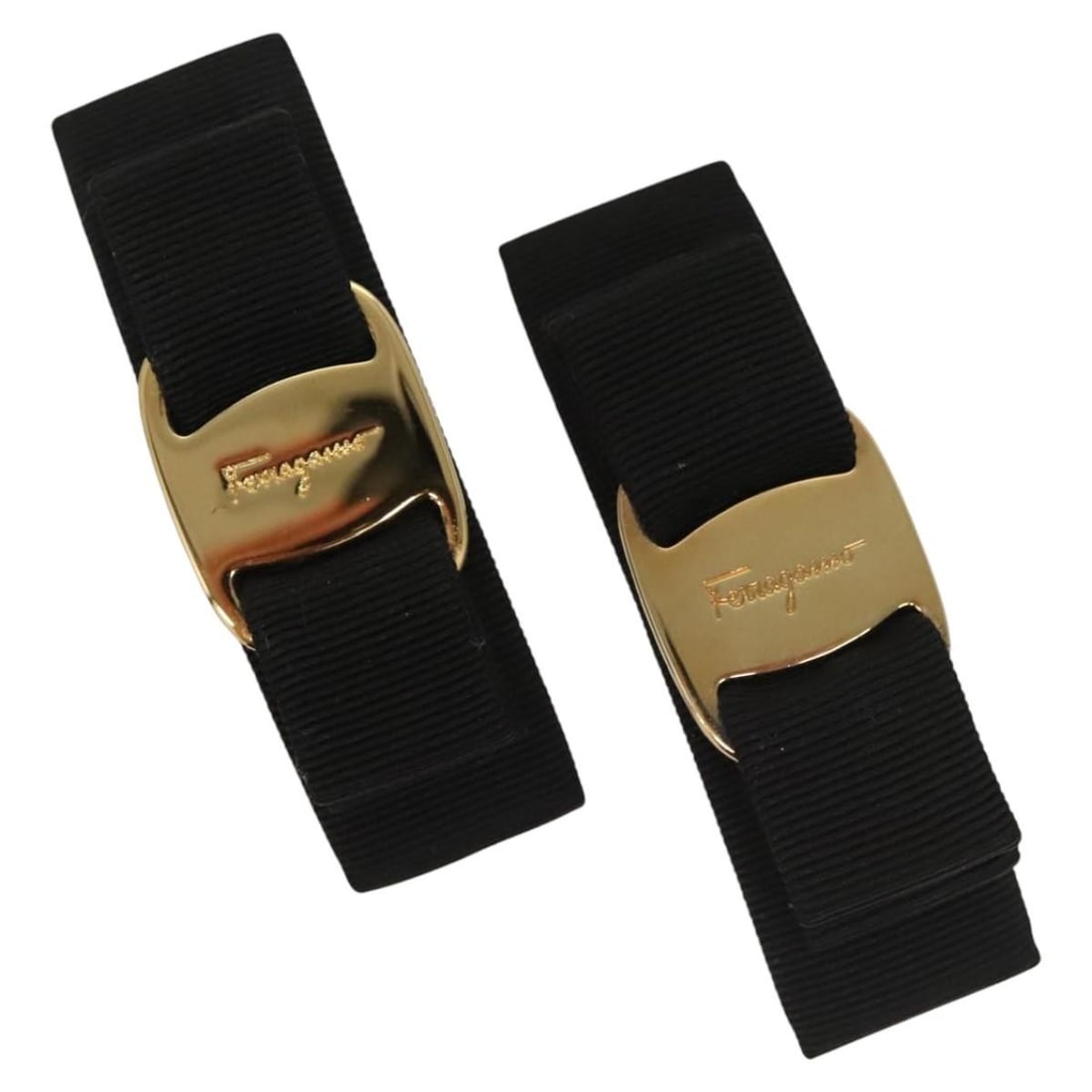 Salvatore Ferragamo Valletta Cotton Hair Clip Set Black Gold Authentic: Salvatore Ferragamo Valletta Cotton Hair Clip Set Black Gold Authentic Elevate your hairstyle with this chic hair clip from Salvatore Ferragamo. Crafted from high-quality cotton, this stylish accessor