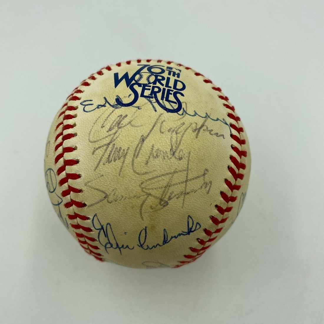 1979 Baltimore Orioles Team Signed World Series Baseball JSA COA 25 Signatures: 1979 Baltimore Orioles Team Signed World Series Baseball JSA COA 25 Signatures Celebrate the 1979 Baltimore Orioles' American League Championship with this authentic team-signed World Series baseball.