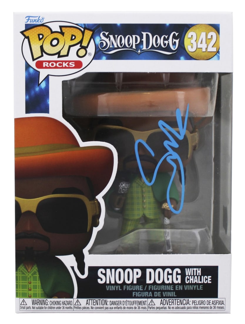 Snoop Dogg Signed Funko Pop #342 with Chalice Beckett Authenticated: Snoop Dogg Signed Funko Pop #342 with Chalice Beckett Authenticated This Snoop Dogg With Chalice #342 Funko Pop Vinyl Figure is a must-have for collectors and fans alike. Personally signed by the lege