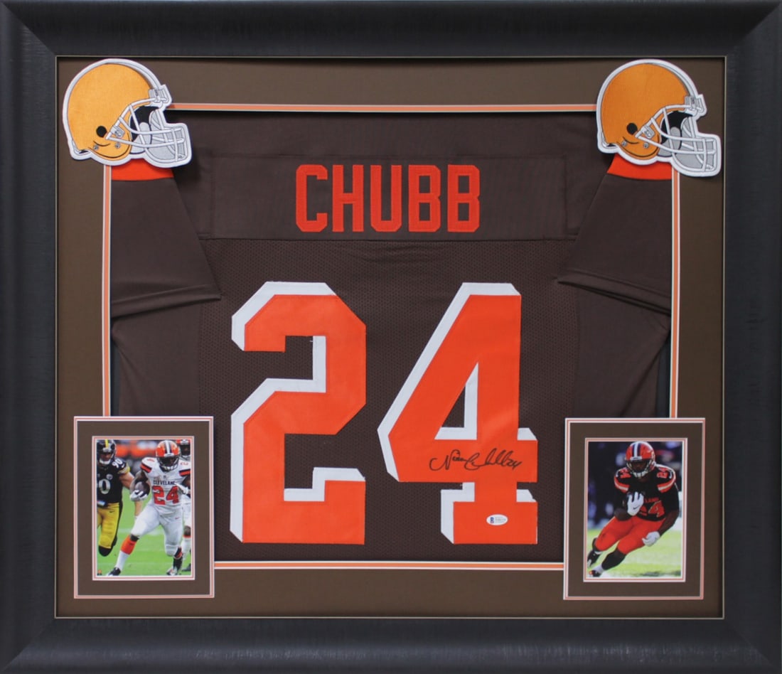 Nick Chubb Signed Cleveland Browns Framed Jersey BAS Witnessed 32 x 37 (1 of 1)