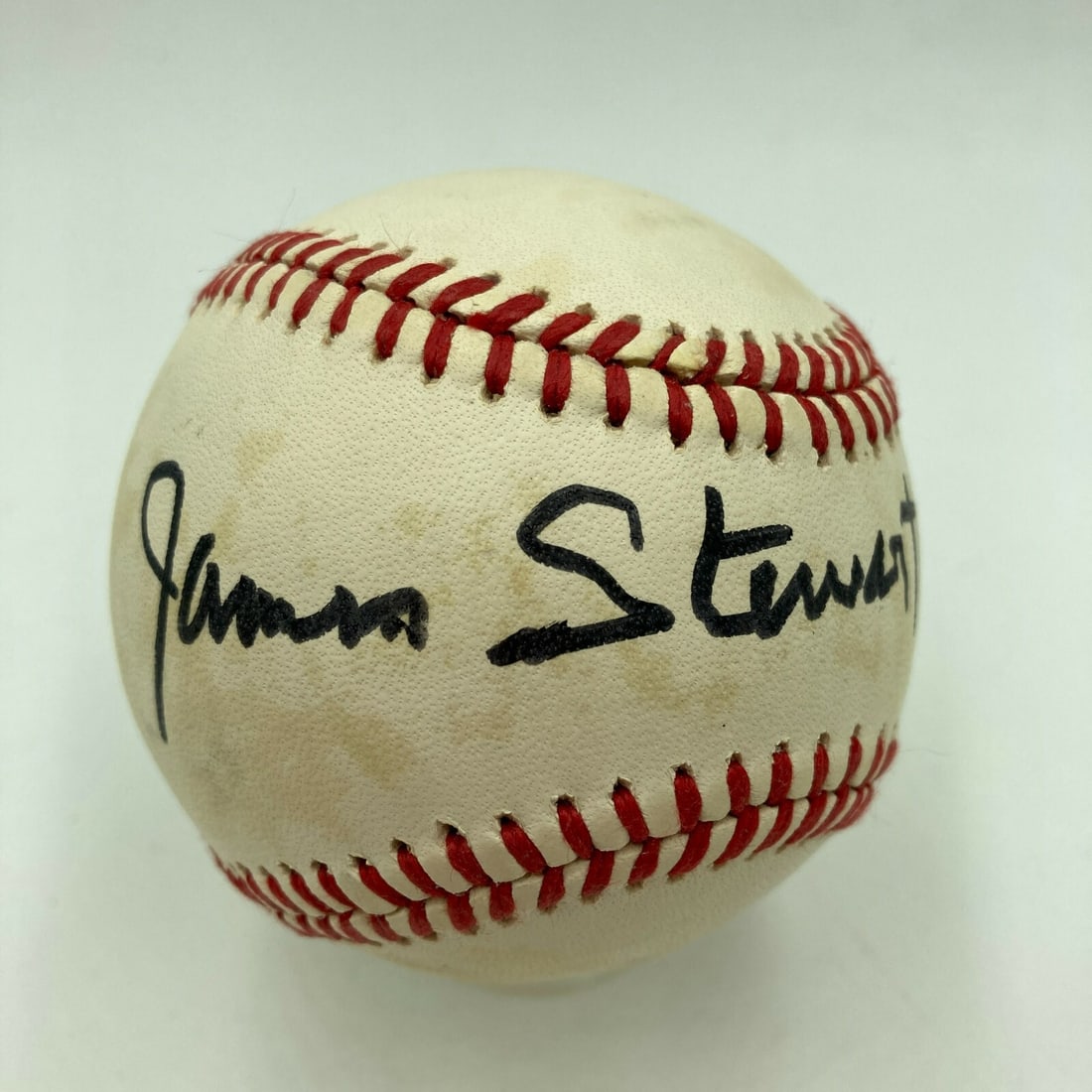 James Jimmy Stewart Signed National League Baseball Beckett Authenticated: James Jimmy Stewart Signed National League Baseball Beckett Authenticated This is a National League baseball signed by the iconic actor James "Jimmy" Stewart. The signature comes authenticated by Beck