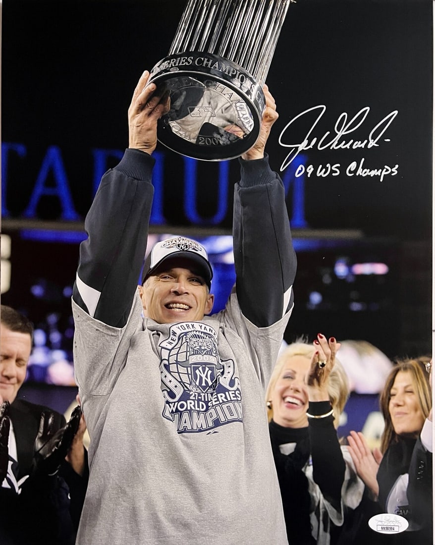 Joe Girardi Signed 11x14 Photo 2009 WS Champs JSA Authentic: Joe Girardi Signed 11x14 Photo 2009 WS Champs JSA Authentic Celebrate the legacy of Joe Girardi with this authentic signed photograph commemorating the New York Yankees' 2009 World Series Championship