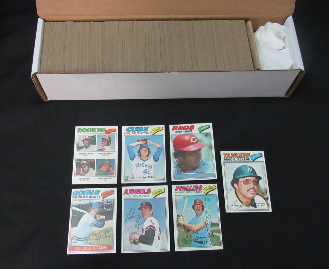 1977 Topps Baseball Complete Set 660 Cards Ryan Dale Murphy RC Dawson RC: 1977 Topps Baseball Complete Set 660 Cards Ryan Dale Murphy RC Dawson RC Presenting the 1977 Topps Baseball Complete Set, featuring all 660 cards from this iconic season. This set includes notable roo