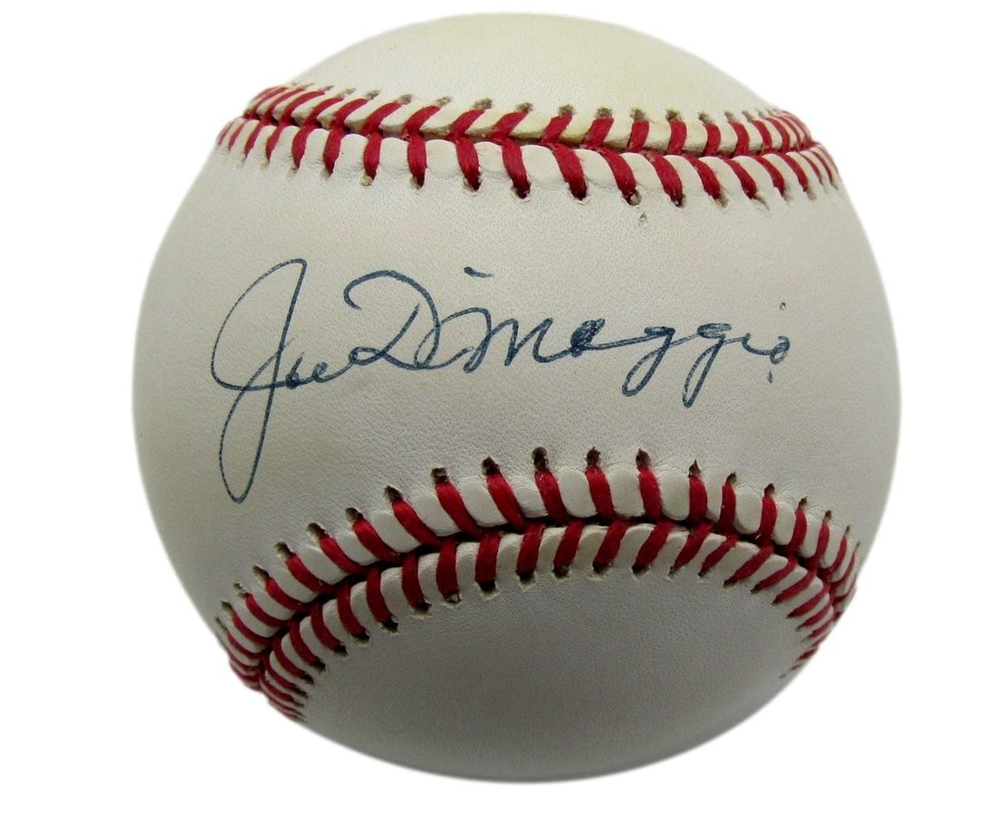 Joe DiMaggio Autographed OAL Baseball NY Yankees PSA/DNA (1 of 5)