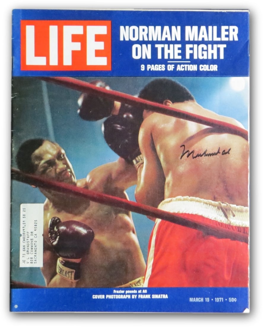 Muhammad Ali Autographed LIFE Magazine March 19 1971 vs Frazier Authentic Online Authentics: Muhammad Ali Autographed LIFE Magazine March 19 1971 vs Frazier Authentic Online Authentics This is an original LIFE magazine from March 19, 1971, featuring Muhammad Ali, who has autographed it. The m