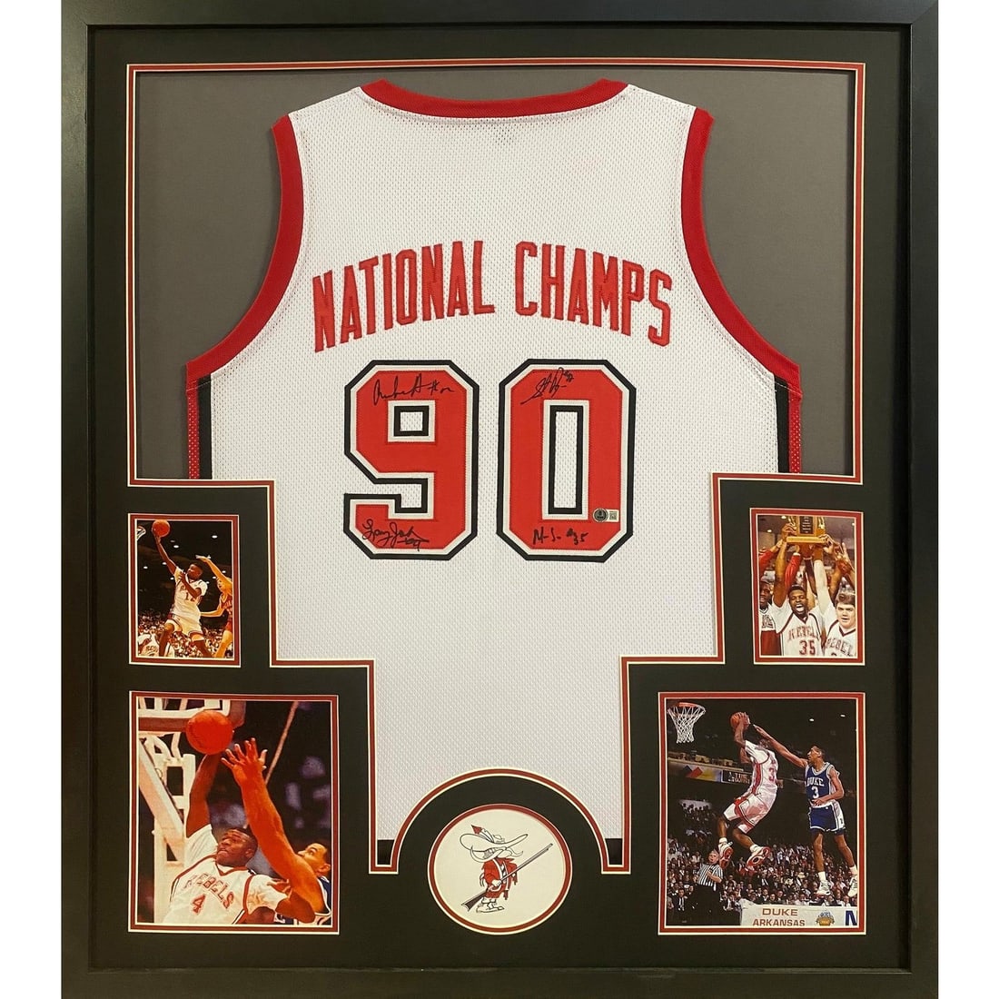 UNLV 1990 Signed Framed Jersey Beckett Authenticated Larry Johnson Augmon Hunt: UNLV 1990 Signed Framed Jersey Beckett Authenticated Larry Johnson Augmon Hunt This autographed UNLV Team jersey is a remarkable piece for any college basketball fan. Hand-signed by stars Larry Johnso