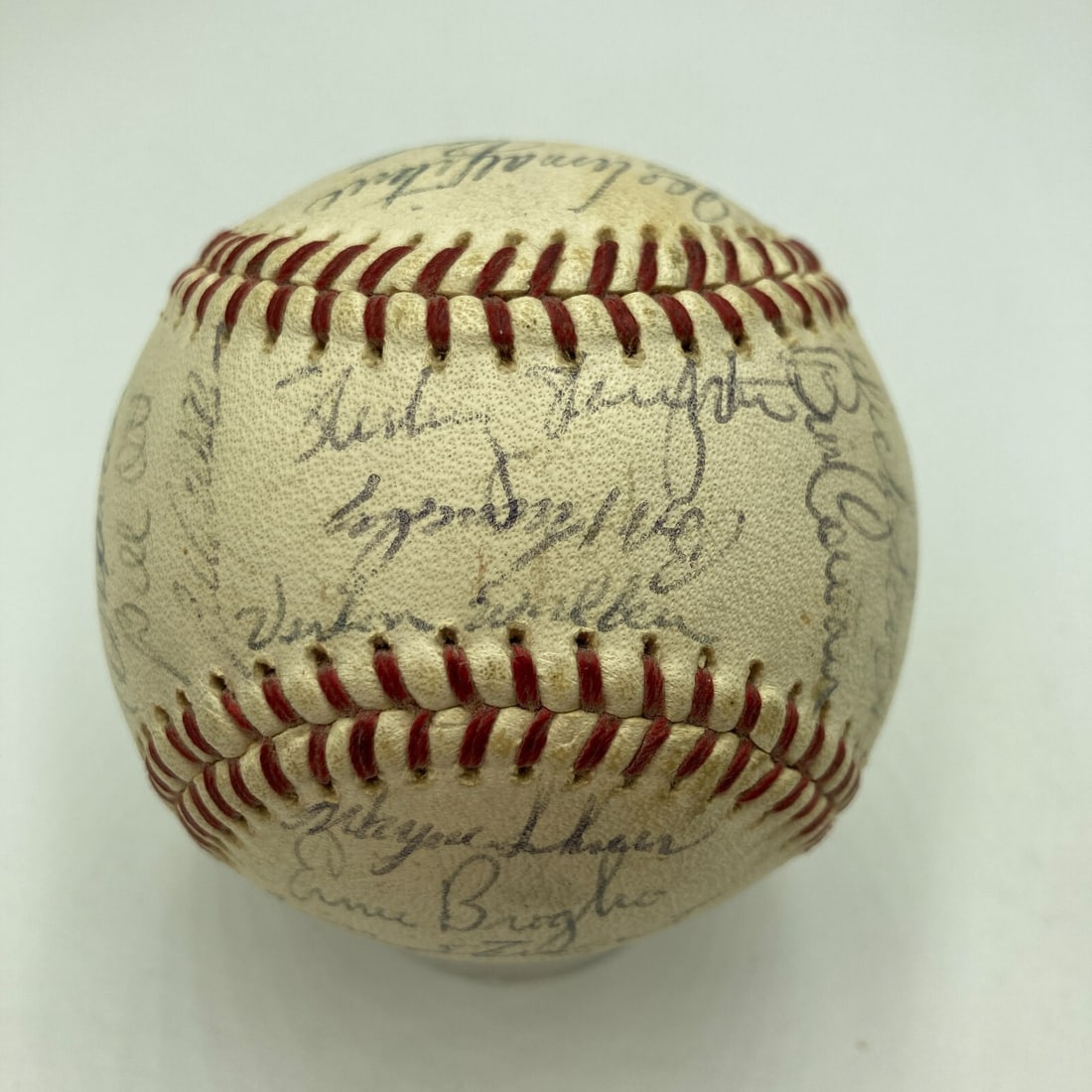 Ernie Banks 1964 Chicago Cubs Team Signed Baseball Guaranteed Authentic (1 of 10)