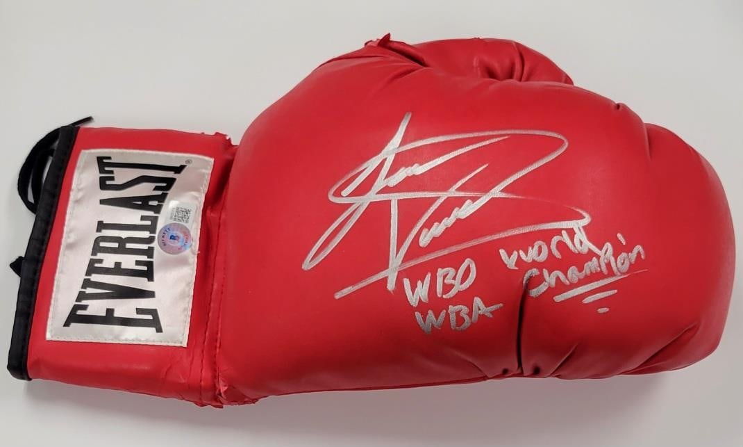 Jaime Munguia Signed Boxing Glove WBO WBA Champ Beckett Authenticated (1 of 7)