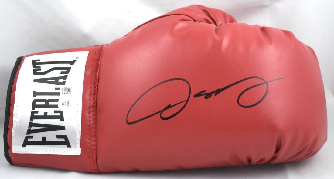 Oscar De La Hoya Signed Red Everlast Boxing Glove Beckett Authenticated (1 of 2)