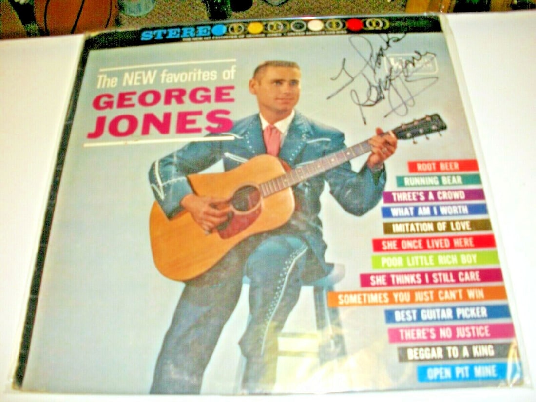 George Jones The New Favorites Signed LP Todd Mueller COA (1 of 2)