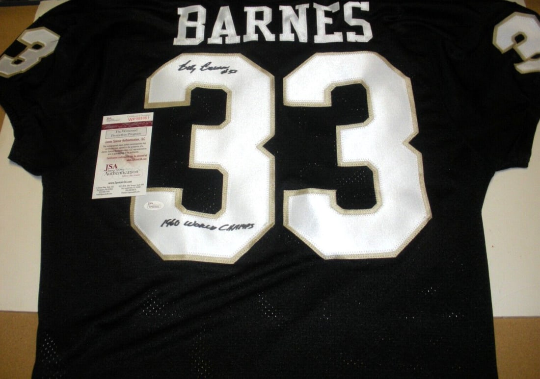 Billy Barnes Signed Wake Forest Deacons Nike Jersey with JSA COA: Billy Barnes Signed Wake Forest Deacons Nike Jersey with JSA COA This officially licensed Nike jersey features the Wake Forest Deacons design and is signed by Billy Barnes. It is an original item, add