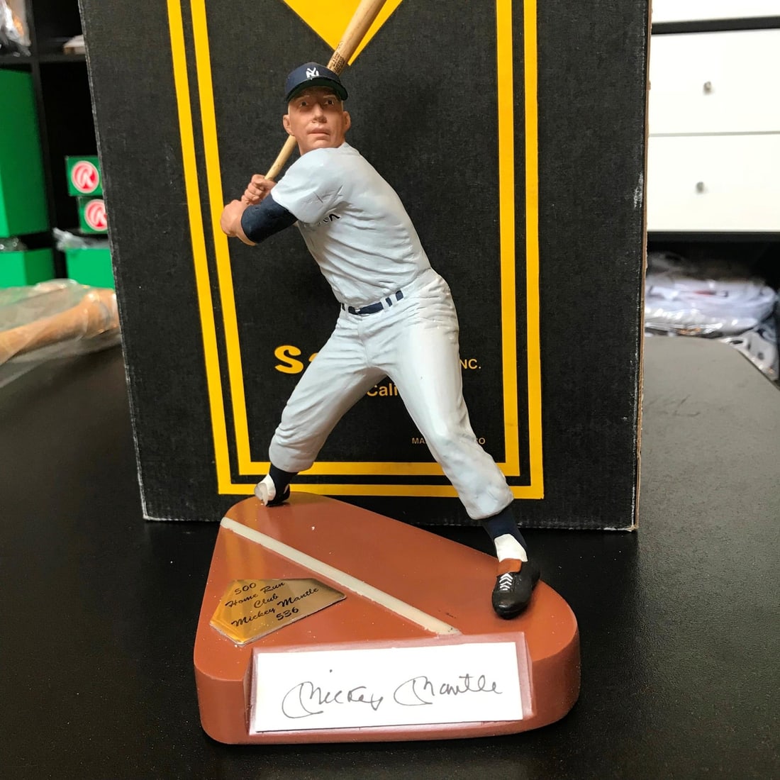Rare Mickey Mantle Signed Salvino Mastermold Statue #3 of 8 with COA (1 of 10)