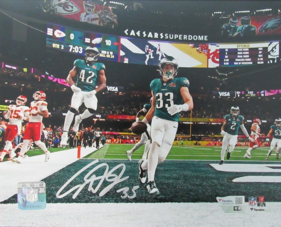 8x10 Photo Cooper DeJean Eagles Autograph with Fanatics Authentic Hologram: 8x10 Photo Cooper DeJean Eagles Autograph with Fanatics Authentic Hologram Offered is an 8x10 photo signed by Cooper DeJean, a notable figure in football. This original photograph has been authenticat