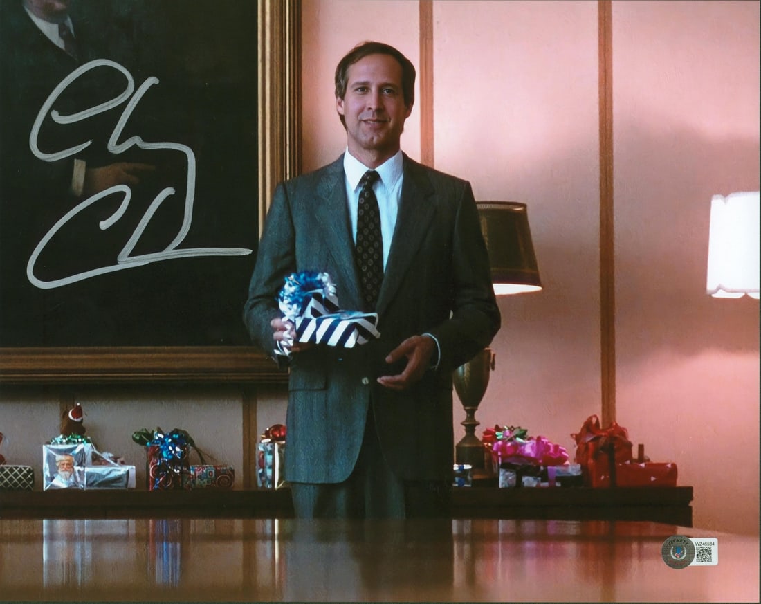 Chevy Chase Signed 11x14 Photo National Lampoon Christmas Vacation BAS Authenticated (1 of 3)