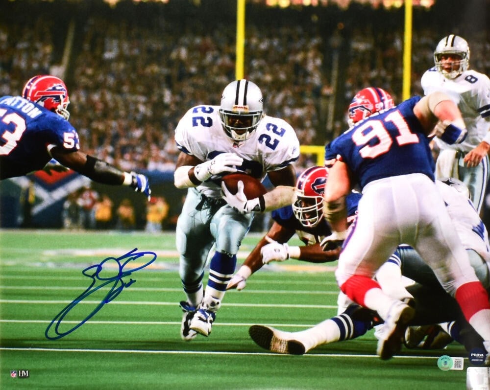 Emmitt Smith Signed 16x20 Cowboys Photo Beckett Certified: Emmitt Smith Signed 16x20 Cowboys Photo Beckett Certified Capture a piece of football history with this original 16x20 photo of Emmitt Smith in action against the Bills. The legendary Dallas Cowboys p