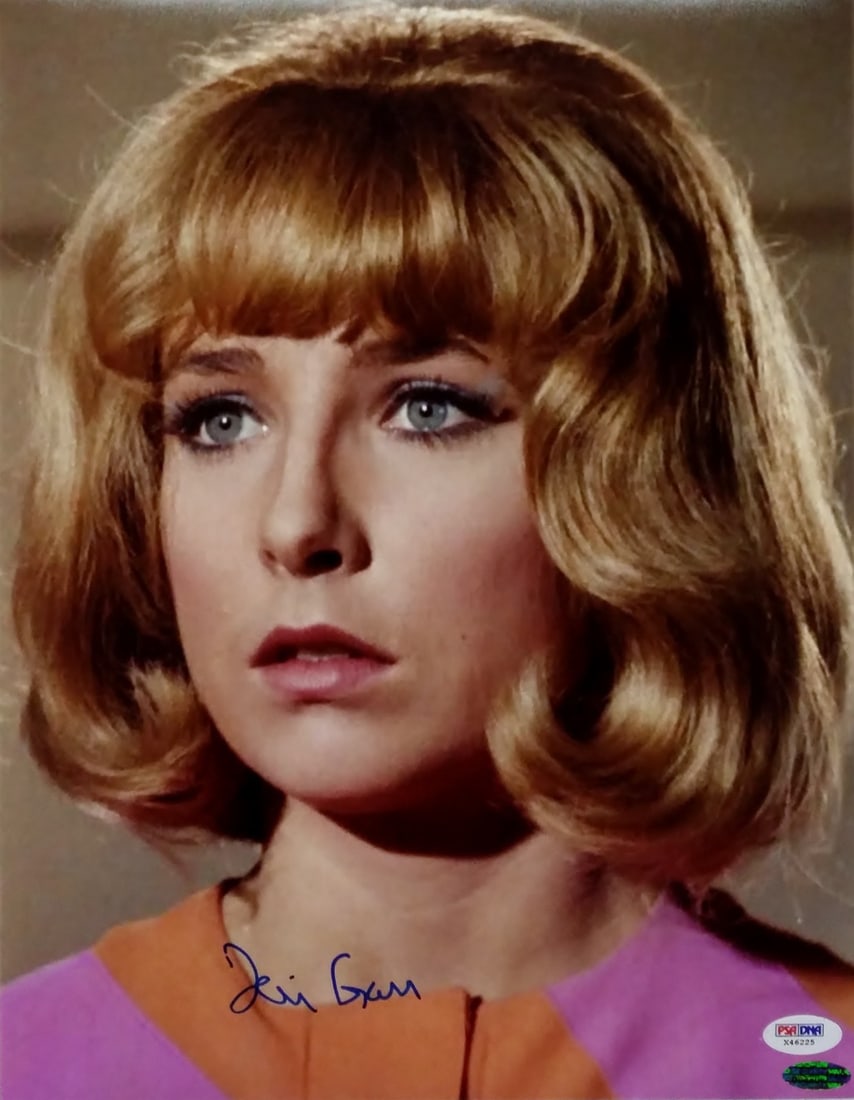 Teri Garr Star Trek Signed 11x14 Photo PSA/DNA Authenticated: Teri Garr Star Trek Signed 11x14 Photo PSA/DNA Authenticated This is an authentic signed 11x14 photo of Teri Garr from the iconic show Star Trek. The autograph has been verified by Professional Sports