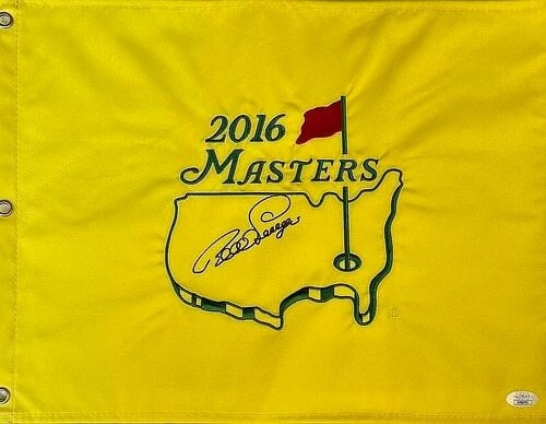Bernhard Langer Signed 2016 Masters Pin Flag JSA AK80785: Bernhard Langer Signed 2016 Masters Pin Flag JSA AK80785 Capture a piece of golfing history with this official 2016 Masters pin flag, personally signed by legendary golfer Bernhard Langer. This unique