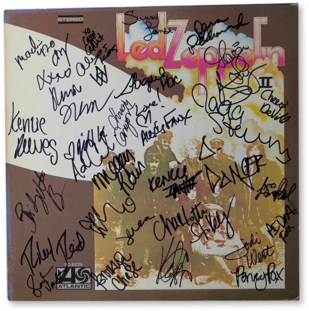 AVN Adult Stars Signed Record Album 30 Autographs Ginger Lynn Christy Canyon: AVN Adult Stars Signed Record Album 30 Autographs Ginger Lynn Christy Canyon This unique autographed record album cover features signatures from renowned AVN Adult Stars, including Ginger Lynn, Christ
