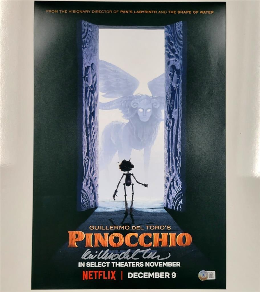 Guillermo del Toro Signed Pinocchio 12x18 Photo Beckett Authenticated (1 of 3)