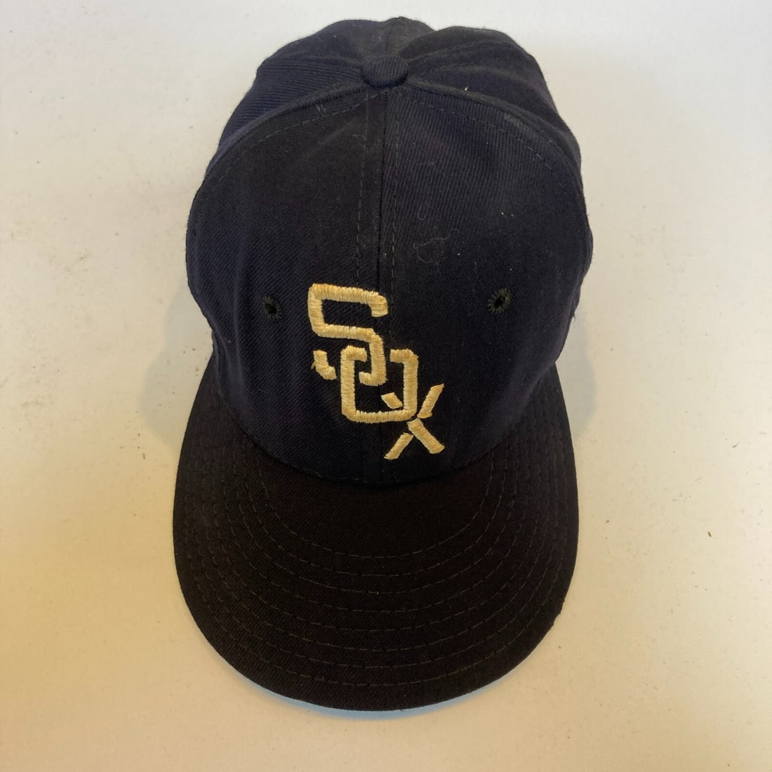 Vintage 1960's Chicago White Sox KM Game Model Baseball Cap New Tags (1 of 4)