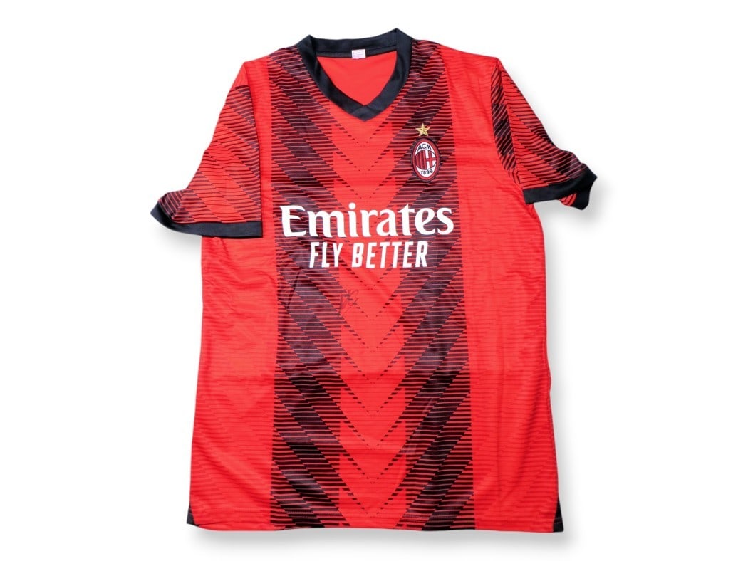 Noah Okafor Autographed AC Milan Soccer Jersey Beckett Authenticated (1 of 5)