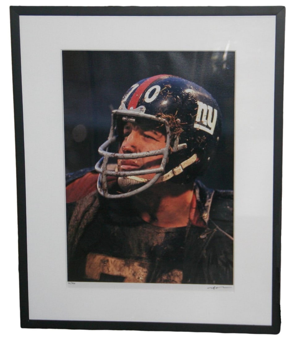Sam Huff Hand-Signed 20x24 Photo by Neil Leifer New York Giants: Sam Huff Hand-Signed 20x24 Photo by Neil Leifer New York Giants This stunning framed photograph features Sam Huff, a legendary player for the New York Giants. Hand-signed by the renowned photographer