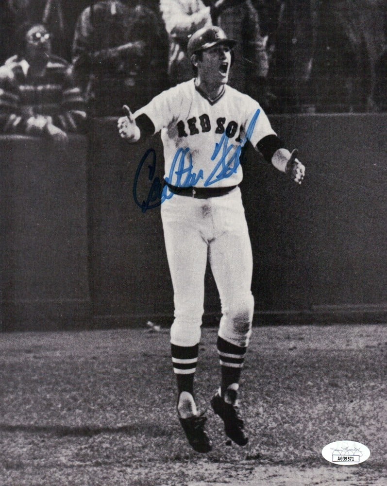 Carlton Fisk Autographed 8x10 Photo Red Sox 1975 WS JSA Certified (1 of 2)