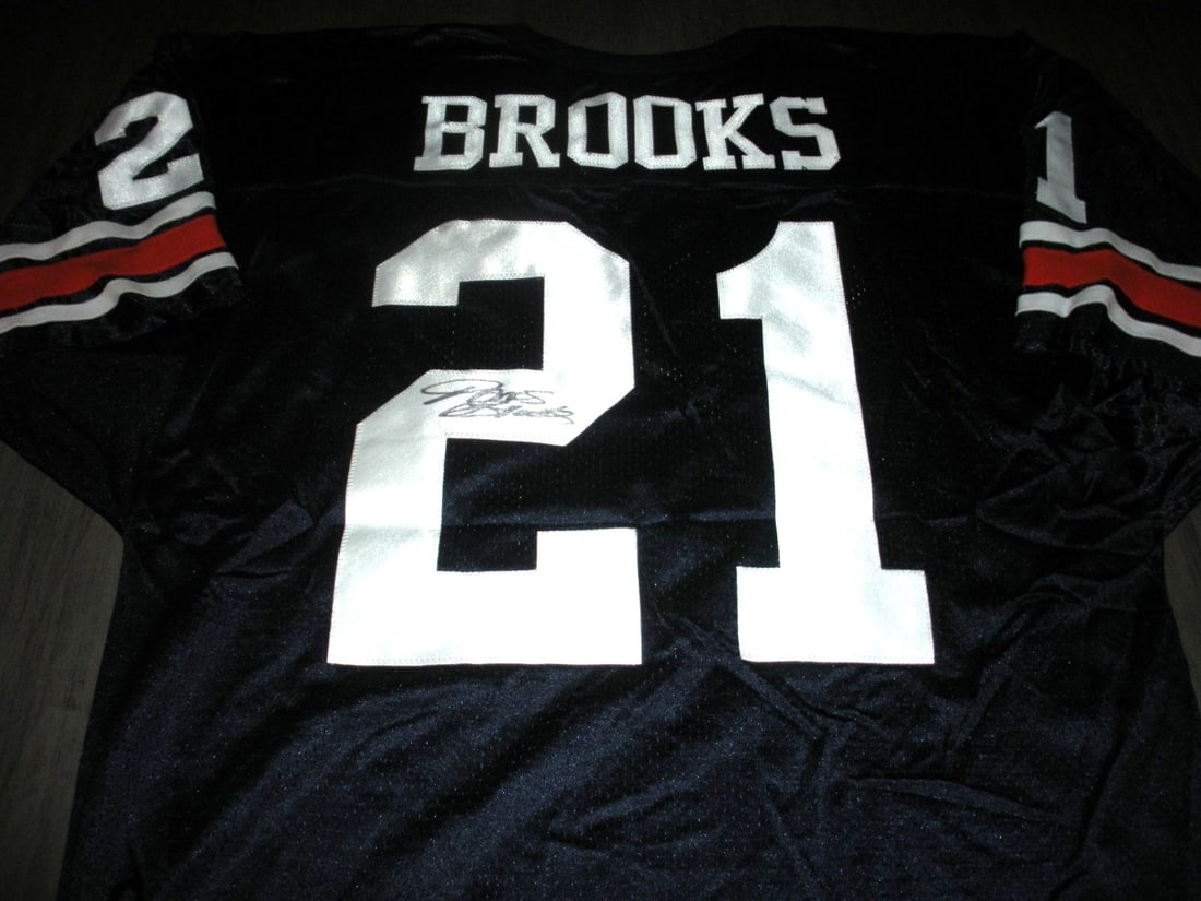 James Brooks Auburn Tigers Signed Wilson Jersey with COA: James Brooks Auburn Tigers Signed Wilson Jersey with COA This officially licensed Wilson jersey features the unique signature of James Brooks, a celebrated player of the Cleveland Browns. The jersey i