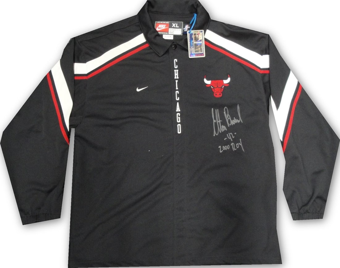 Elton Brand Autographed Chicago Bulls XL Shooting Shirt JSA Authenticated (1 of 6)